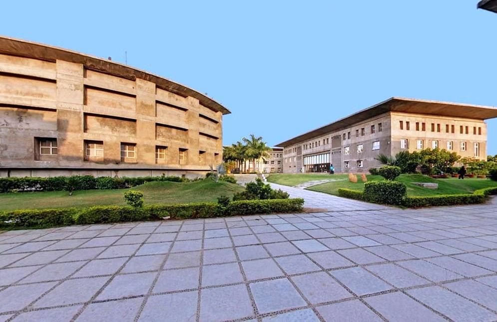 Karnavati University campus and student life